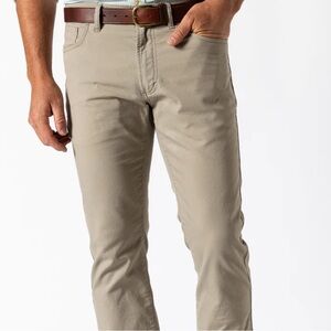 Duck Head Men's Tan Khaki Chino Pants